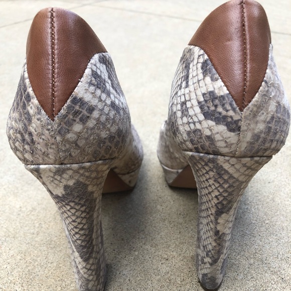 Sam Edelman Tacoma Python Peep Toe Heels - Picture 5 of 8